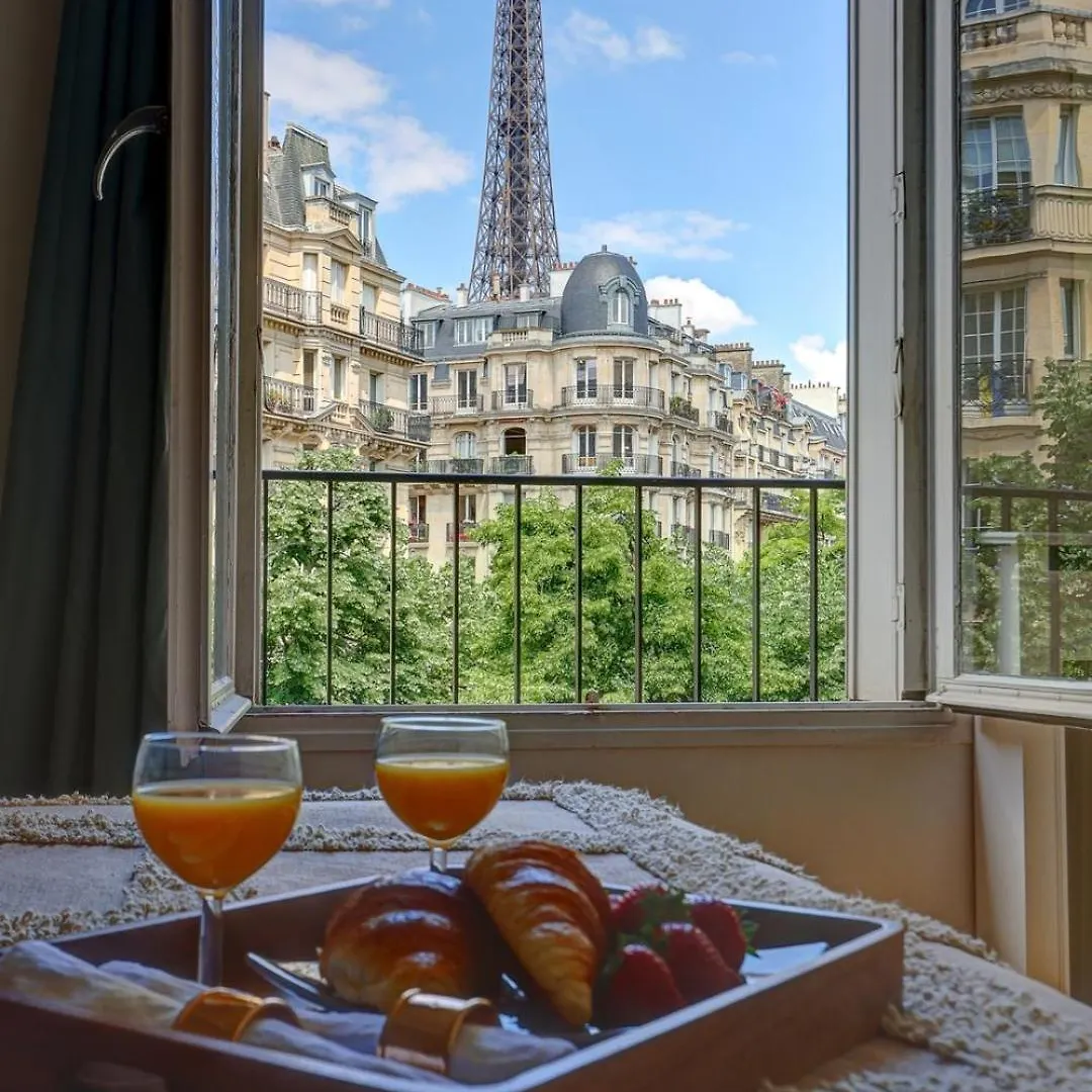 アパート Bnbnook - Charming 1Br With Eiffel Tower View パリ フランス